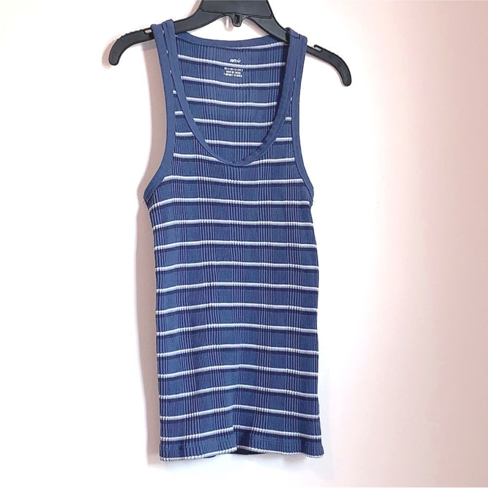 Aerie | Womenโs Blue Stretchy Ribbed Striped Tank Top Medium